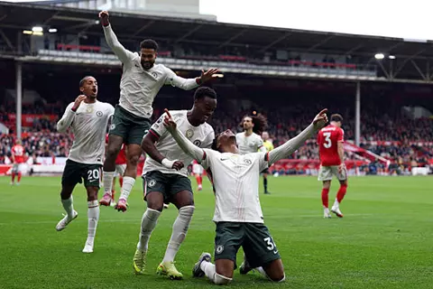 دقيقة بدقيقة.. نوتينجهام 0-2 تشيلسي.. هدف صاروخي